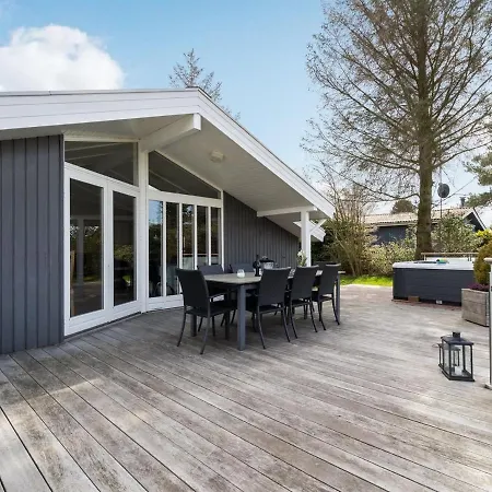 Justiina - 800m From The Sea In Lolland- Falster And Mon By Interhome Holiday home