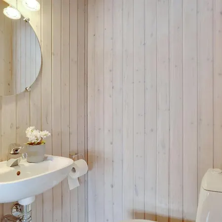 Feriehus Justiina - 800m From The Sea By Interhome Bøtø By